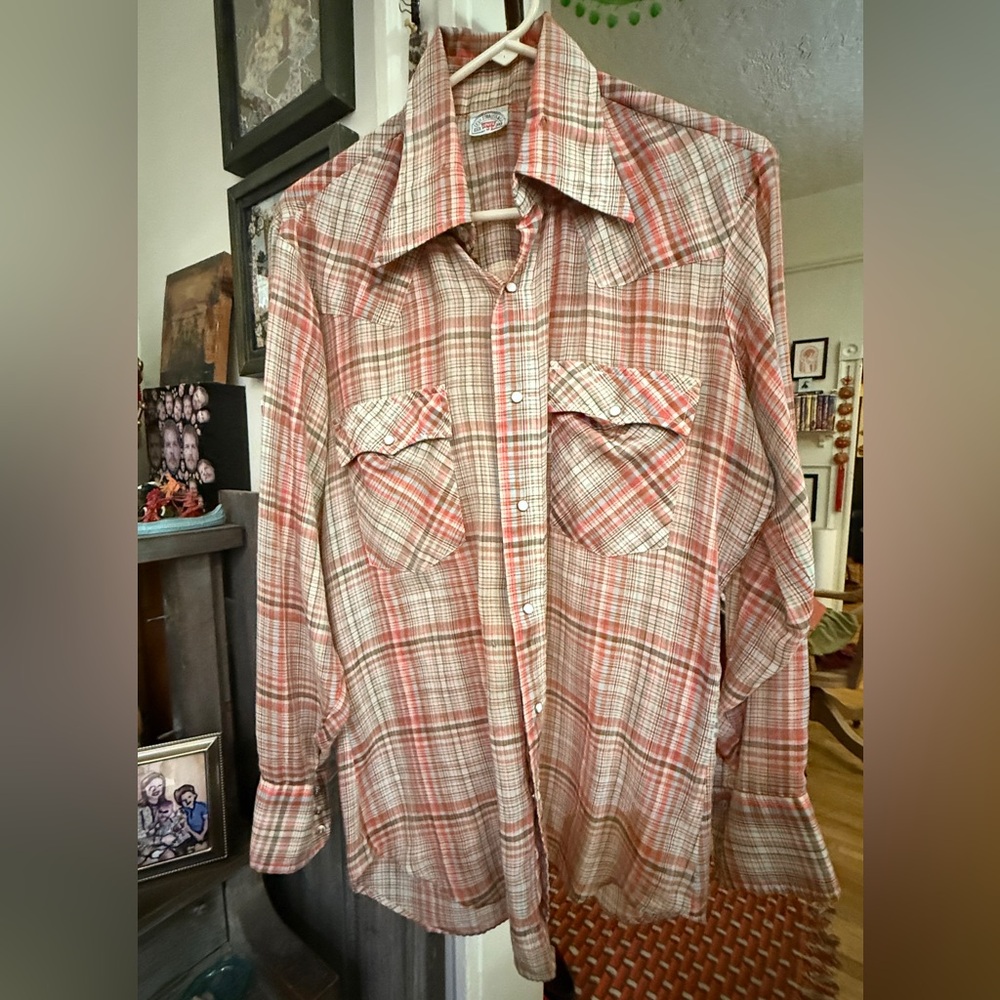 Levi's Red and Tan Plaid Casual Shirt